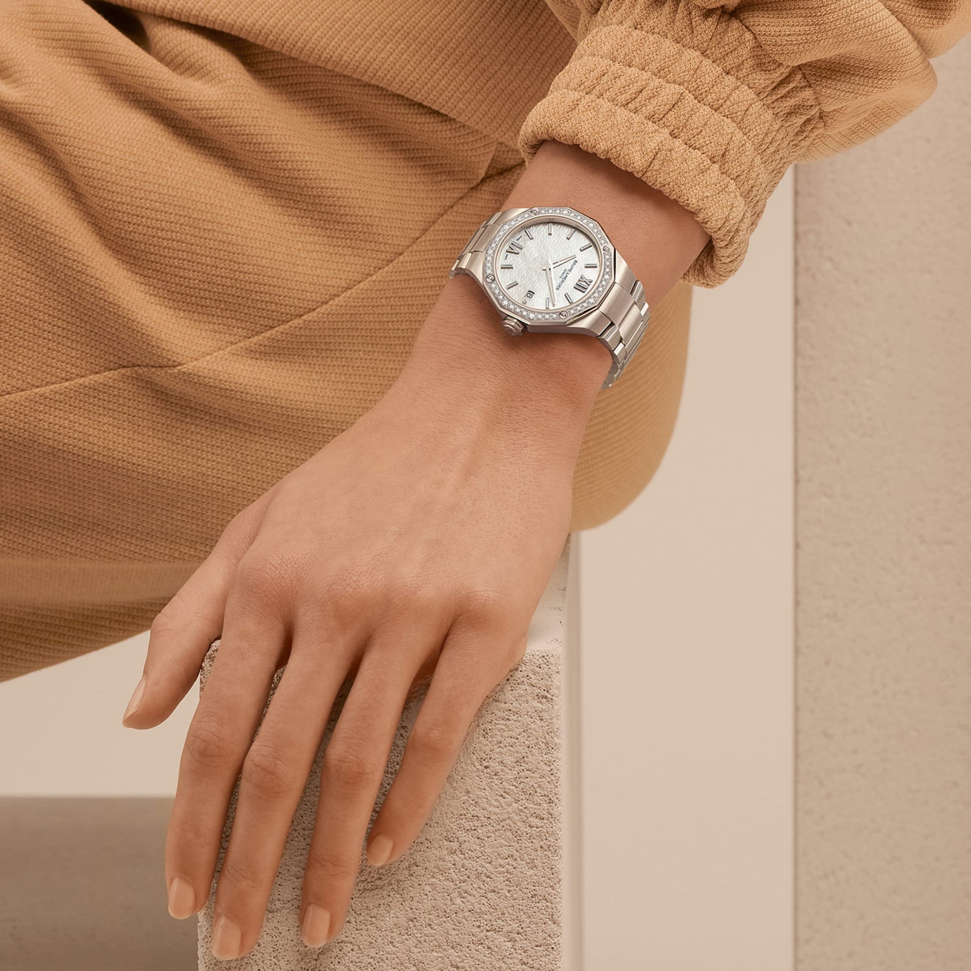 Baume & Mercier Riviera Quartz Watch, Date Display, Diamond-Set - 36mm
