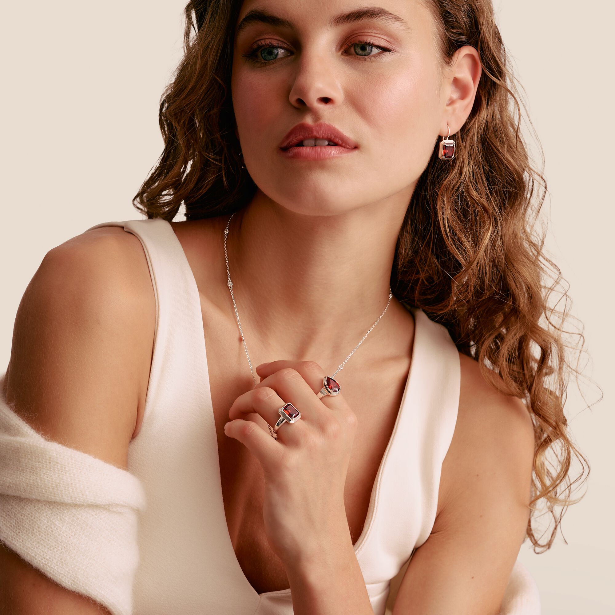 THOMAS SABO Ring with Red Zirconia Stone