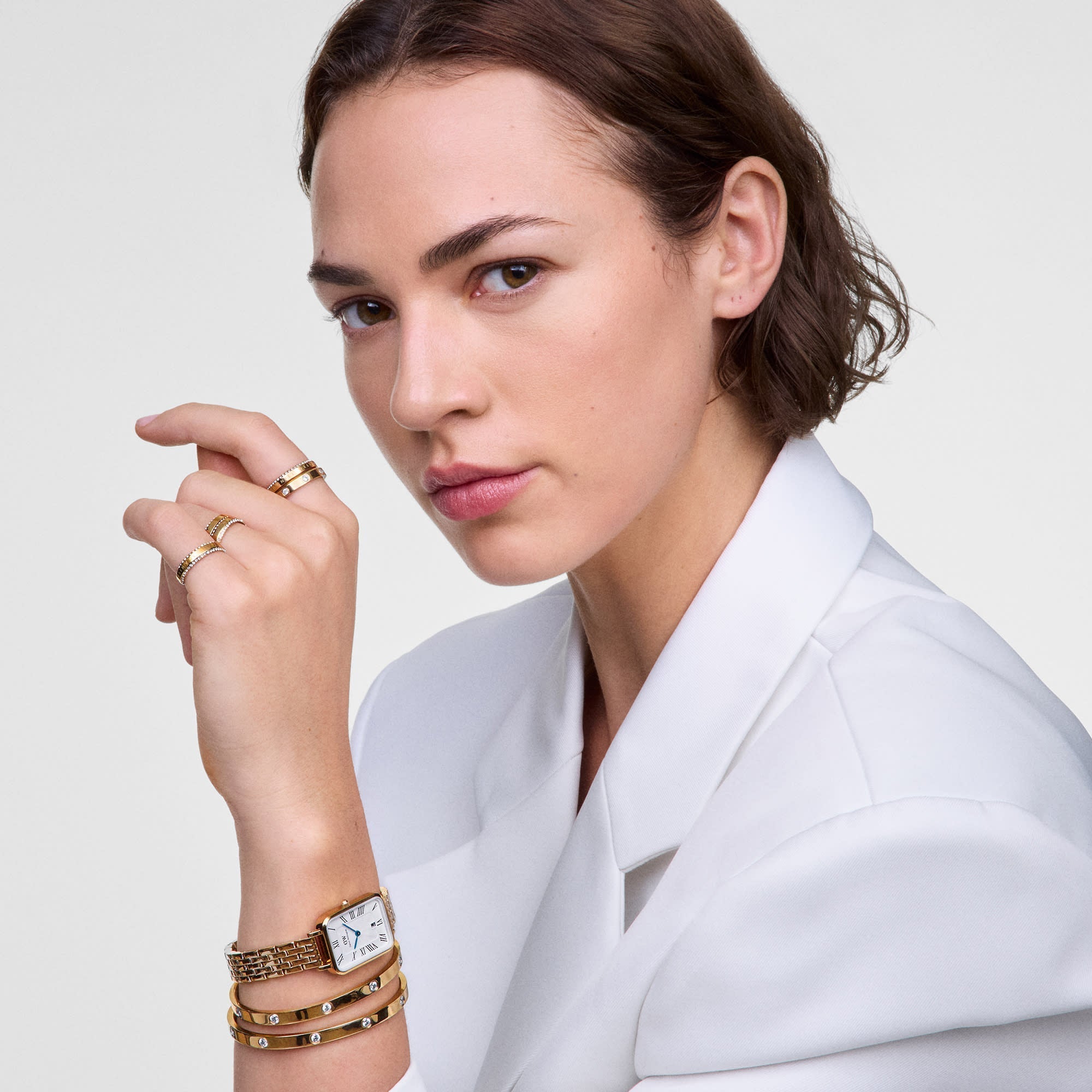 Daniel Wellington Quadro  Roman Numerals Date 5-link Gold