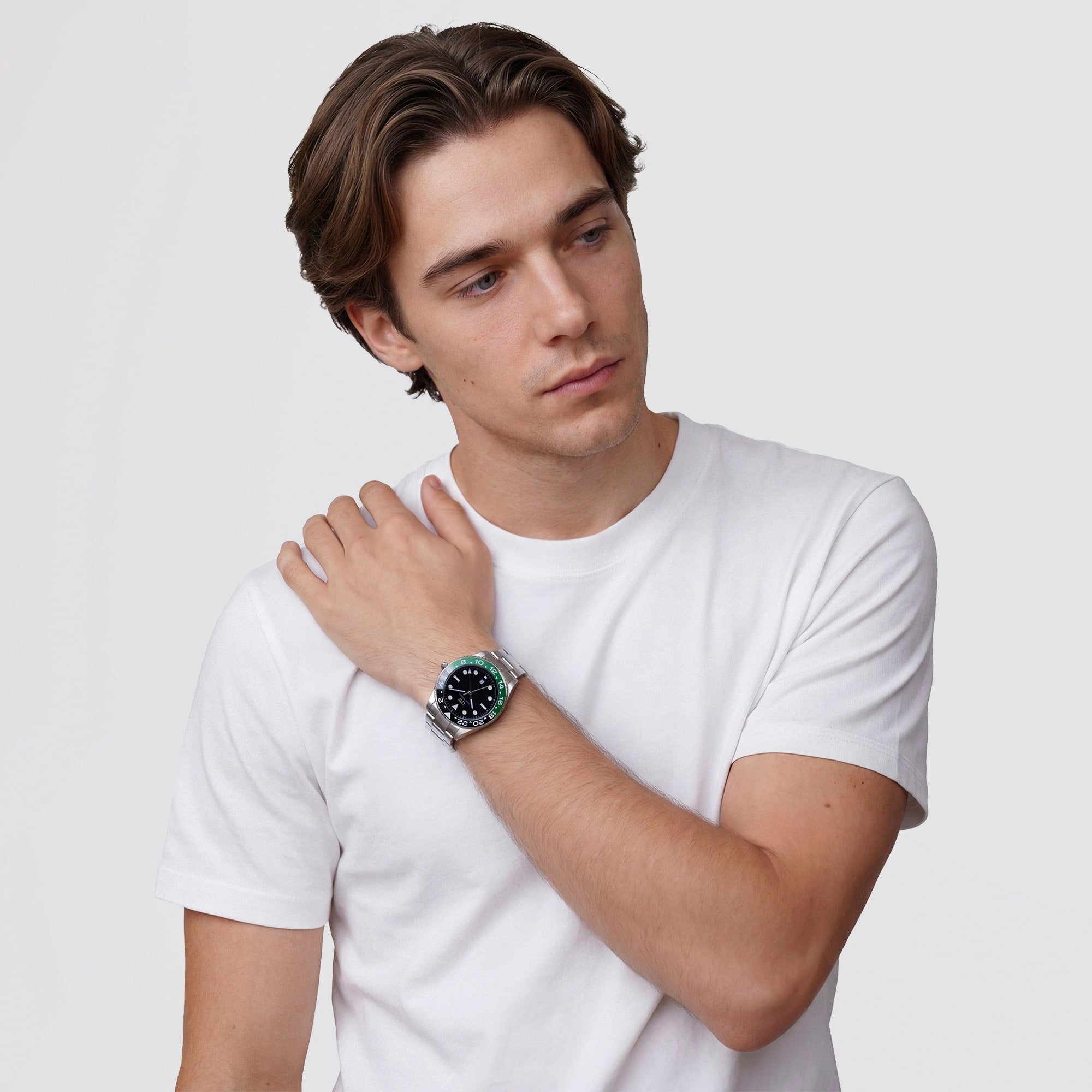 Daniel Wellington Iconic GMT Link Black Green Ceramic Bezel Silver
