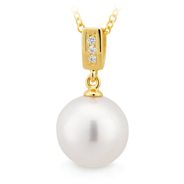 Freshwater Pearl & Diamond Pendant 9ct Yellow Gold