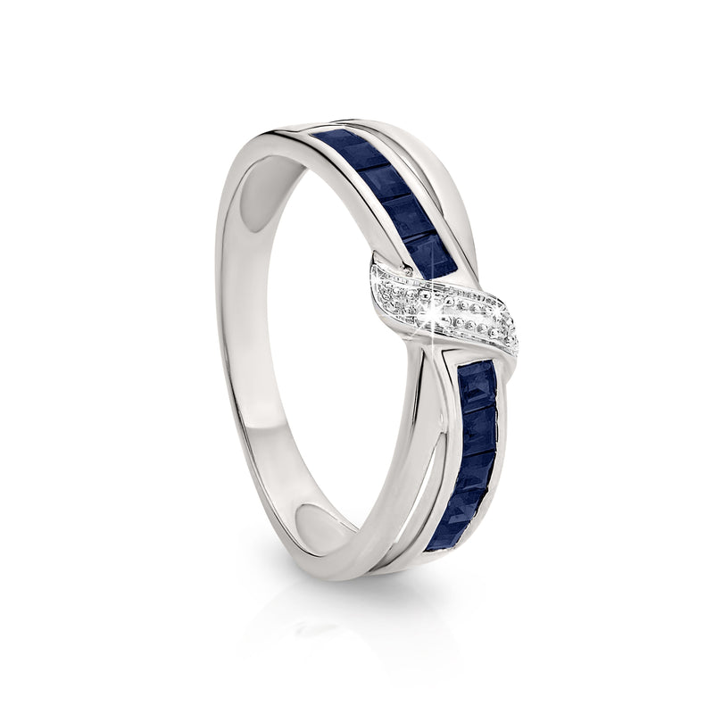 9ct white gold sapphire & diamond ring