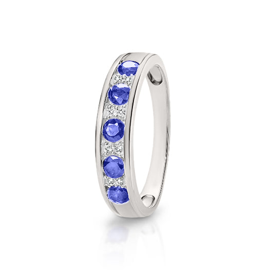 9ct white gold tanzanite & diamond ring