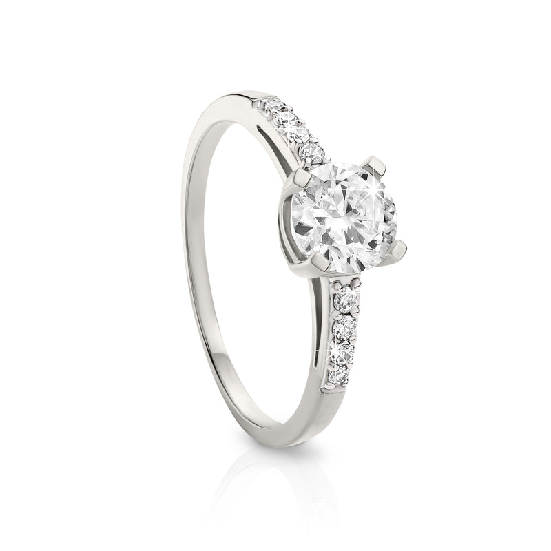 9ct white gold cubic zirconia ring