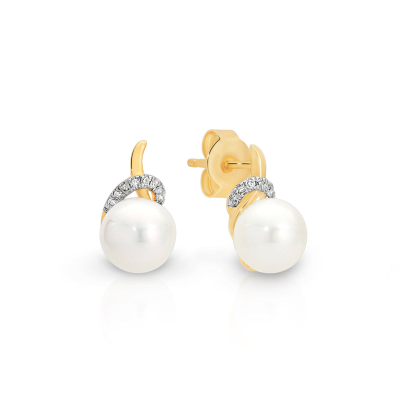 9ct pearl and diamond studs