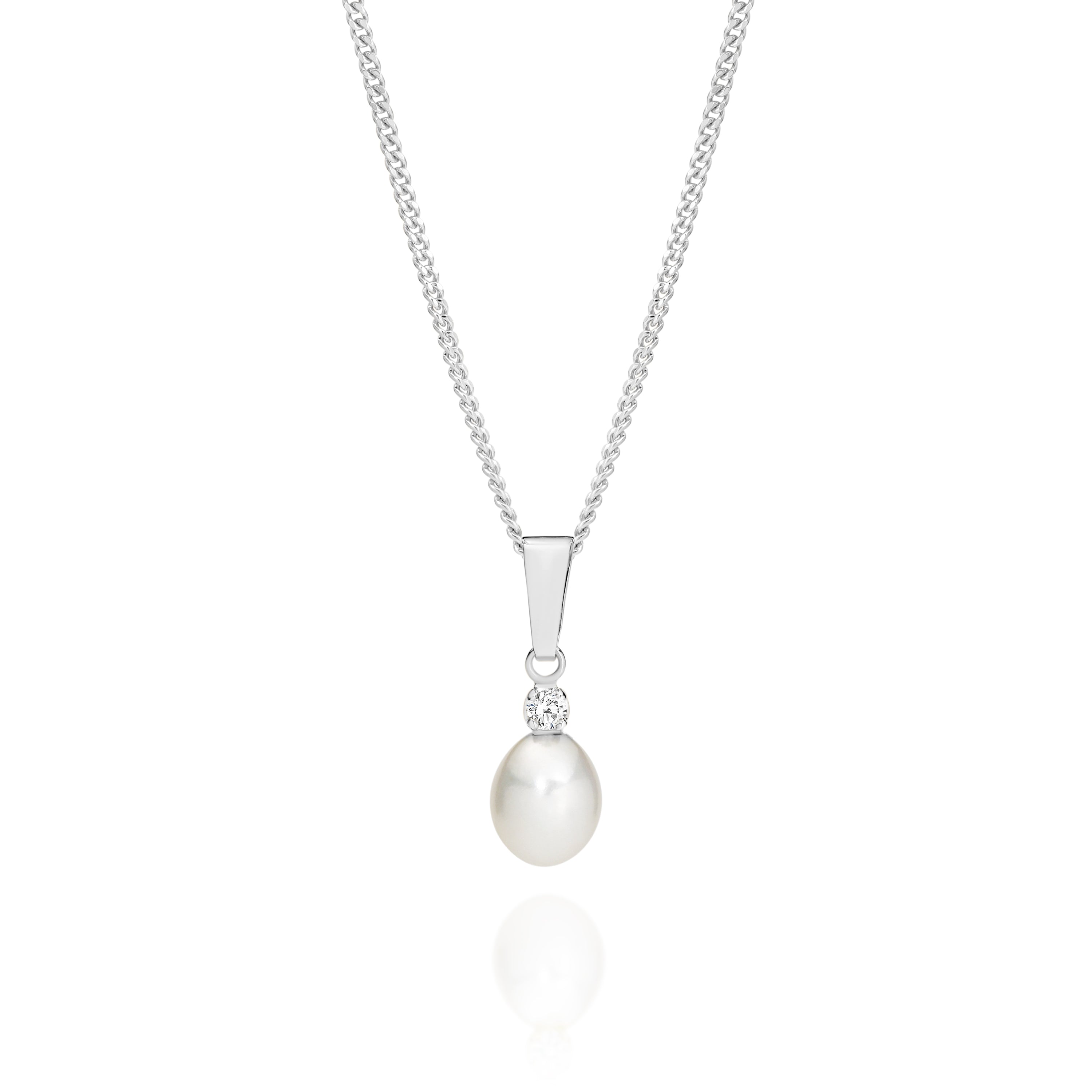 9ct white gold pearl & cubic zirconia pendant